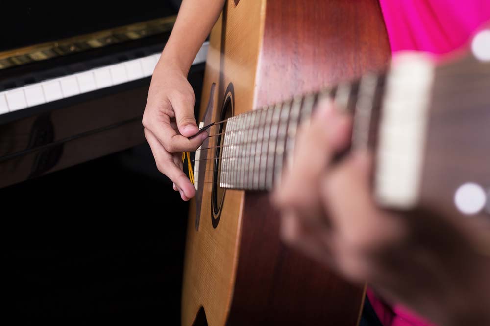 Mini Guitar Lessons: How to Count Rhythm in Music